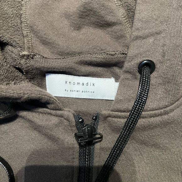 Daniel Patrick - Knomadik Hoodie - Size M *fits big* - Picture 5 of 5